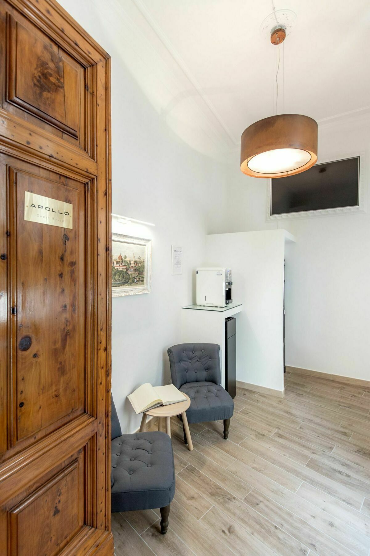 Apollo Guest House Florencja Zewnętrze zdjęcie