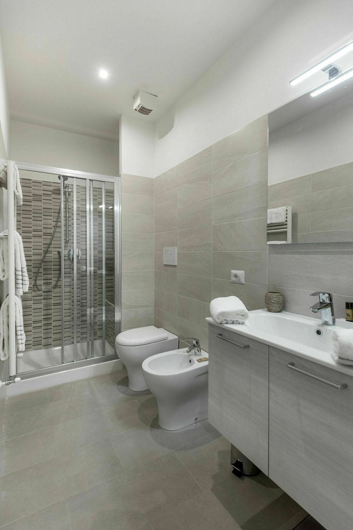 Apollo Guest House Florencja Zewnętrze zdjęcie