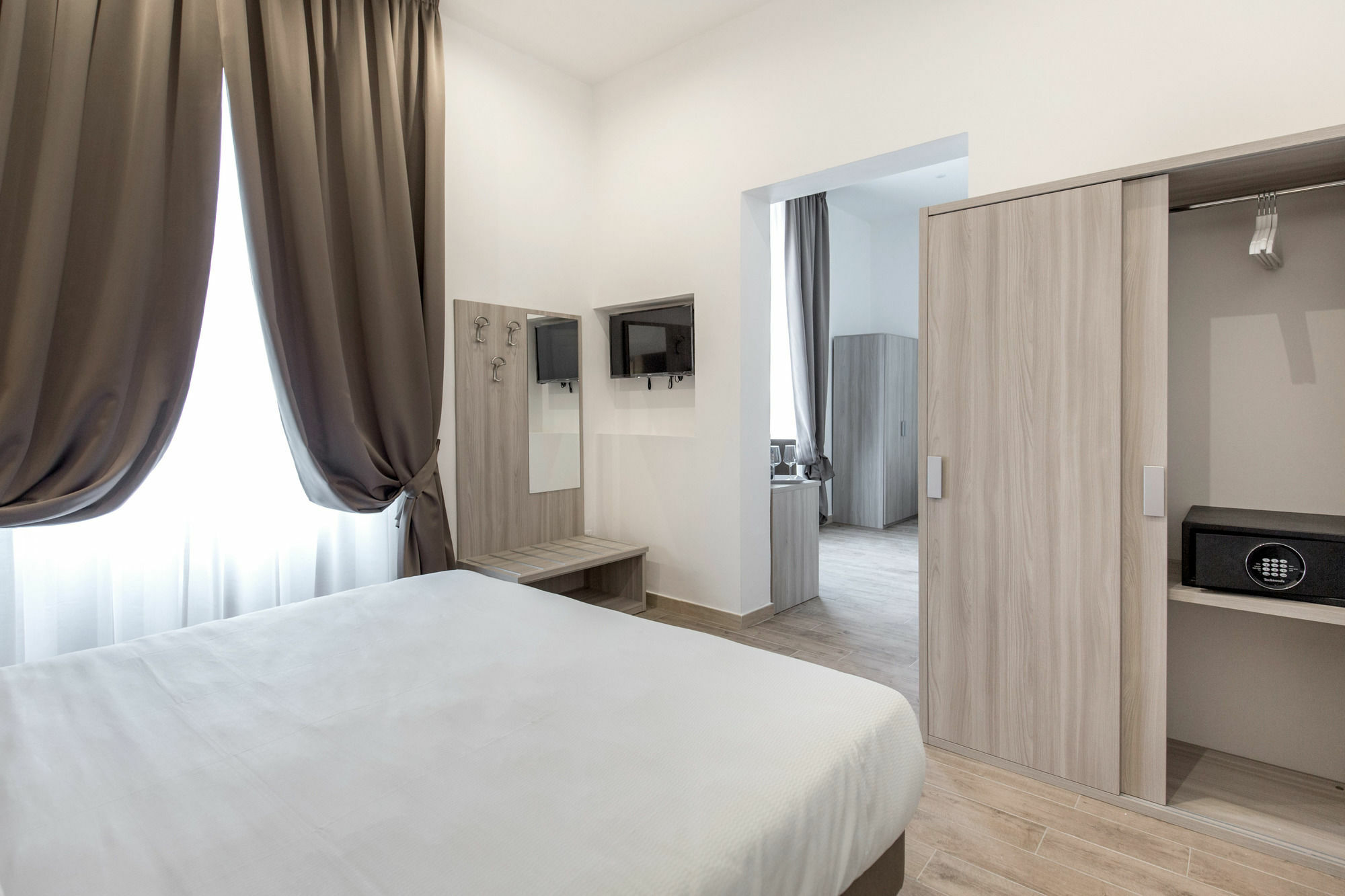 Apollo Guest House Florencja Zewnętrze zdjęcie