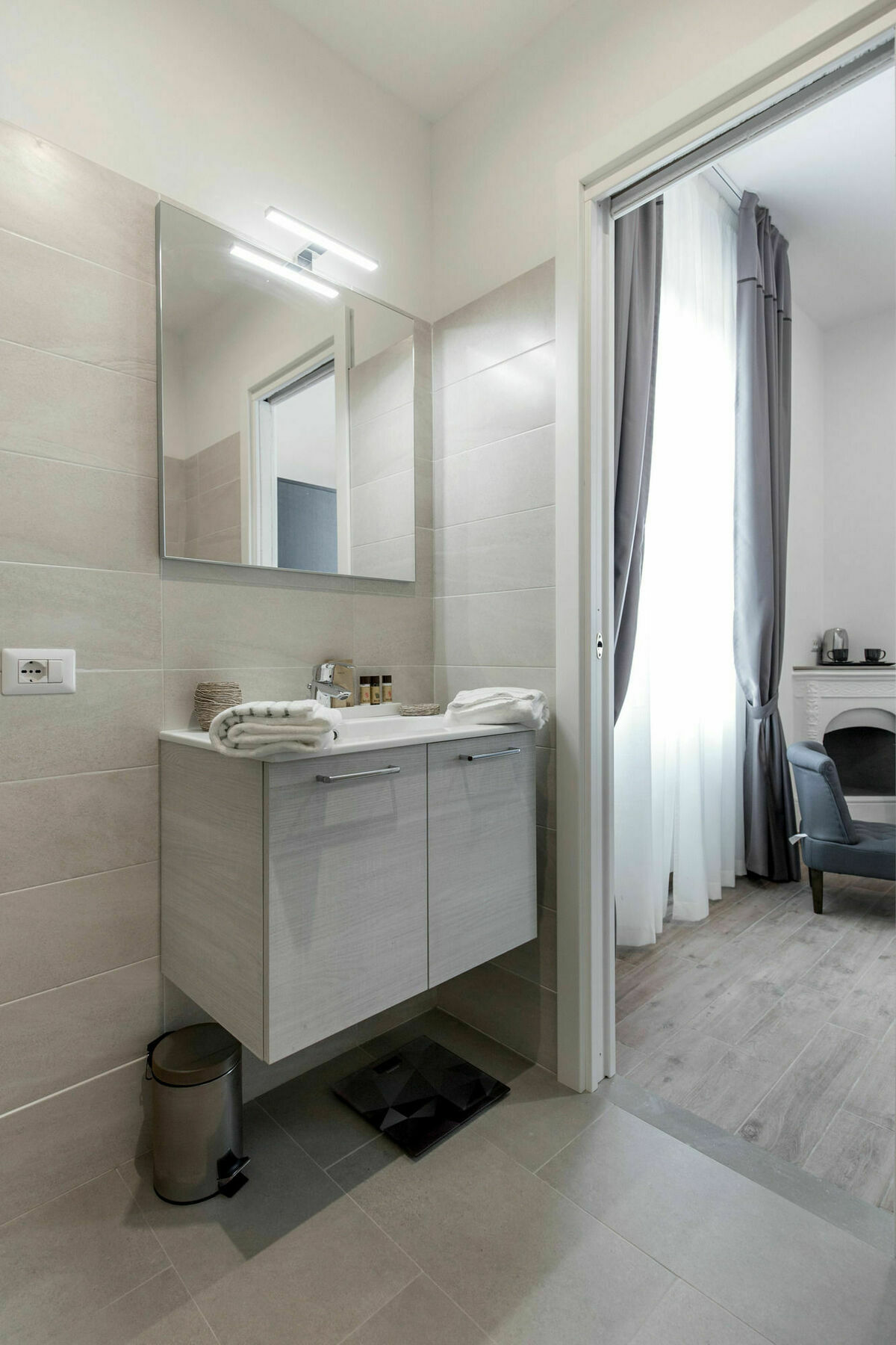 Apollo Guest House Florencja Zewnętrze zdjęcie