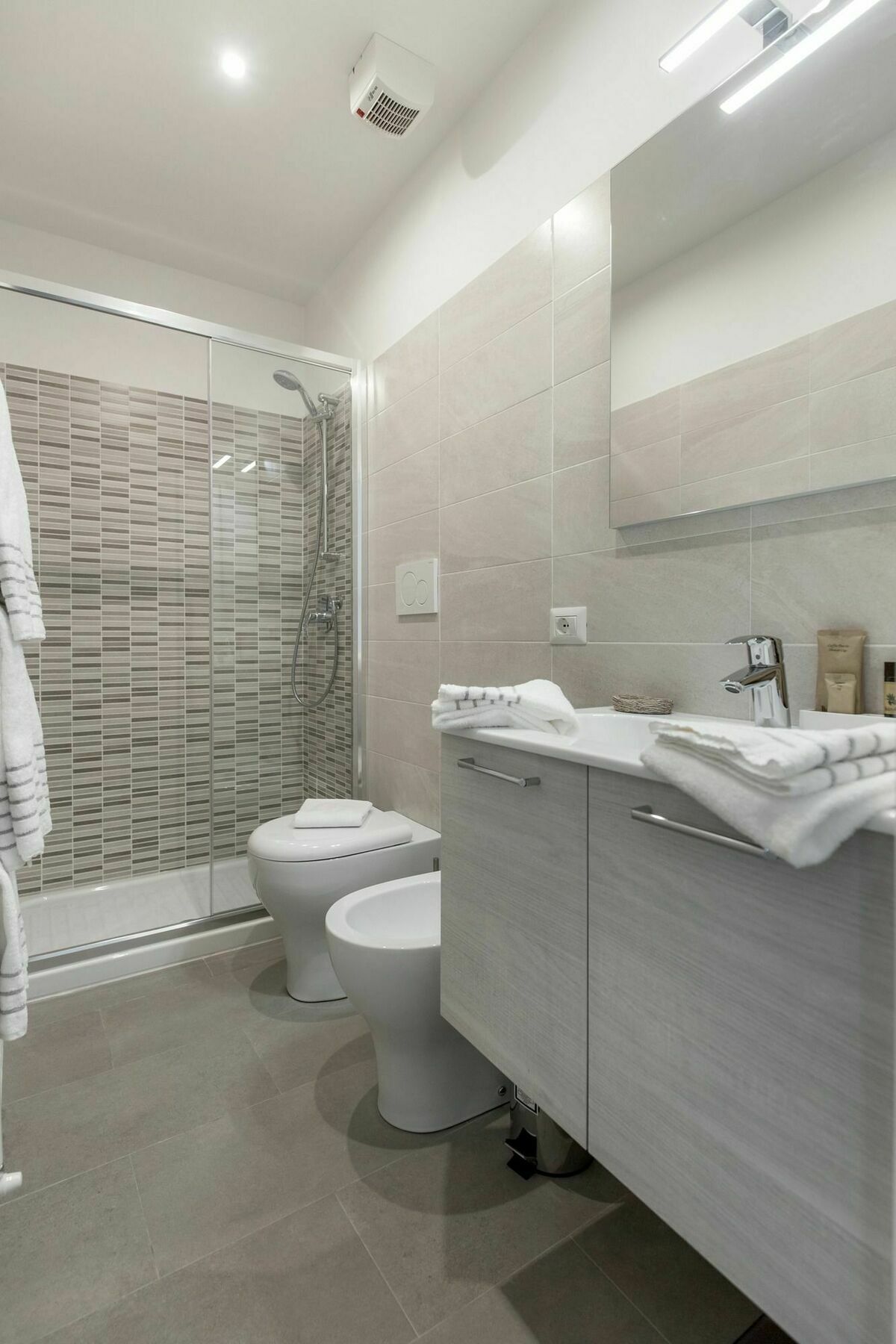 Apollo Guest House Florencja Zewnętrze zdjęcie