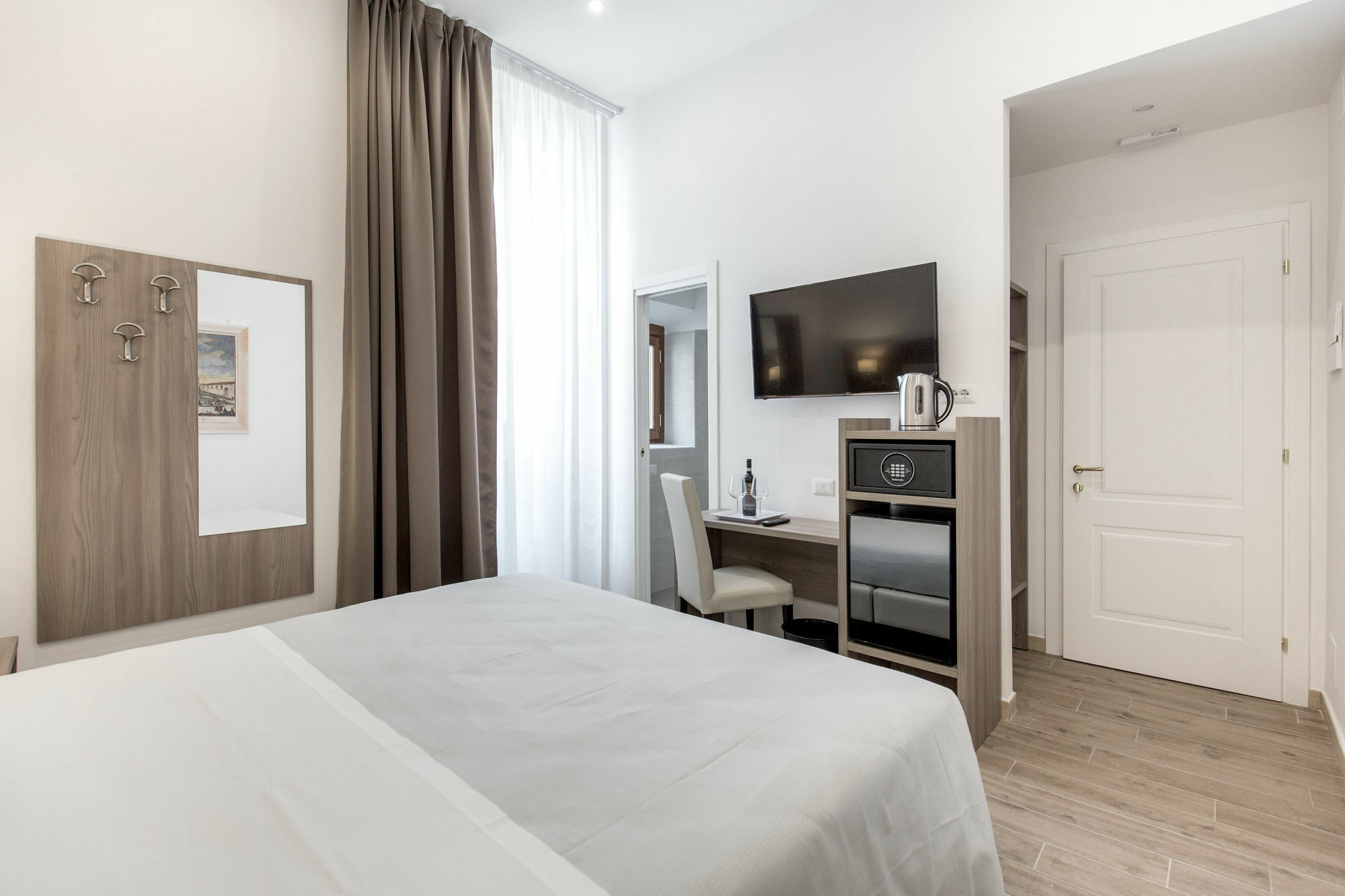Apollo Guest House Florencja Zewnętrze zdjęcie